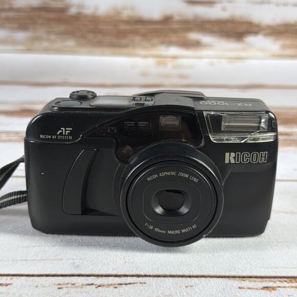 Ricoh RZ-1000 Date 35mm Film Camera – Tested, Strap, 38mm Lens - Picture 1 of 5